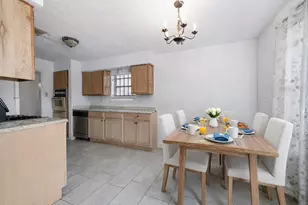 12703 Redfern Dr, Houston, TX 77048 - Photo 5