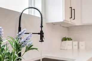 407 Grove St, Houston, TX 77020 - Photo 5