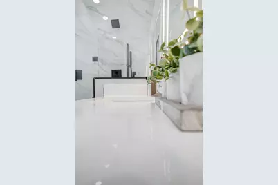 407 Grove Street #B, Houston, TX 77020 - Photo 23