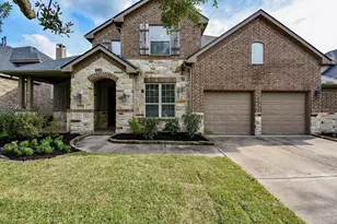7906 Lake Commons Dr, Rosenberg, TX 77469 - Photo 1