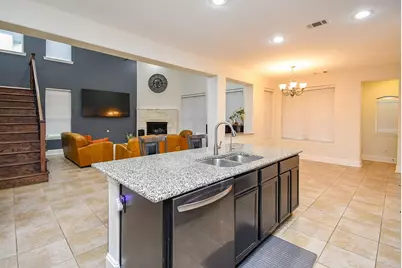 7906 Lake Commons Drive, Rosenberg, TX 77469 - Photo 13
