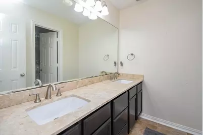 7906 Lake Commons Drive, Rosenberg, TX 77469 - Photo 27