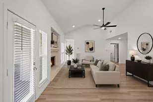 1423 Lazy Spring Dr, Missouri City, TX 77489 - Photo 5