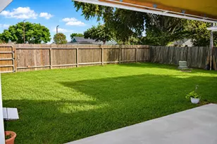 1423 Lazy Spring Dr, Missouri City, TX 77489 - Photo 23