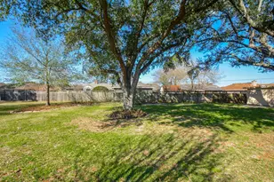 2117 W Linwood Oaks, Pearland, TX 77581 - Photo 33