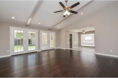 7615 Bankside Drive, Houston, TX 77071 - Photo 1