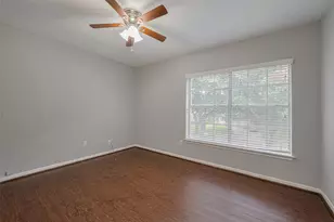 3610 Bee Bayou Ln, Sugar Land, TX 77479 - Photo 27