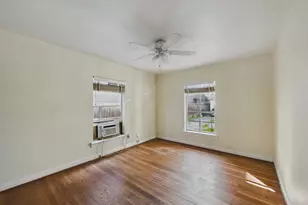 1823 W Main St, Houston, TX 77098 - Photo 9