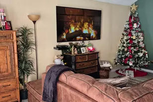 2102 Pearland Ave, Pearland, TX 77581 - Photo 1