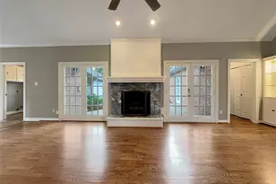 15702 Woodbourne Dr, Houston, TX 77062 - Photo 3