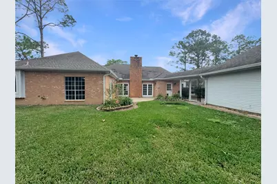15702 Woodbourne Drive, Houston, TX 77062 - Photo 5
