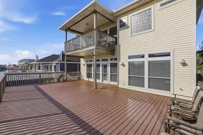 414 Westerly, Tiki Island, TX 77554 - Photo 17
