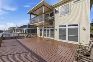 414 Westerly, Tiki Island, TX 77554 - Photo 17
