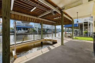 414 Westerly, Tiki Island, TX 77554 - Photo 19
