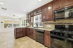 3807 Glenwood Springs Dr, Houston, TX 77345 - Photo 11