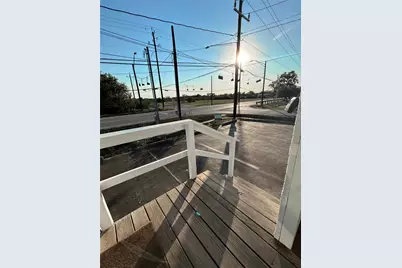 927 27th Street, Dickinson, TX 77539 - Photo 15