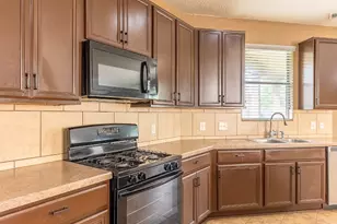 11707 Newel Elm St, Houston, TX 77038 - Photo 5