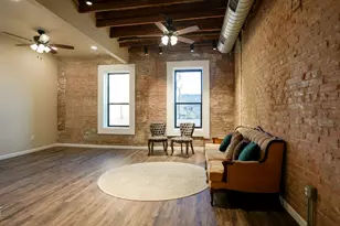 210 E Washington Ave, Navasota, TX 77868 - Photo 15