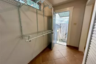 405 James St, Houston, TX 77009 - Photo 11