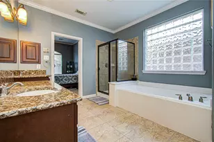 105 Hawke Bay Ln, Friendswood, TX 77546 - Photo 21