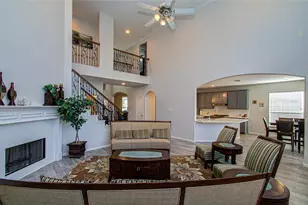 105 Hawke Bay Ln, Friendswood, TX 77546 - Photo 17