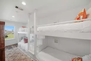 706 Beach Dr, Freeport, TX 77541 - Photo 11