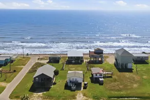 706 Beach Dr, Freeport, TX 77541 - Photo 33