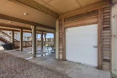 706 Beach Drive, Freeport, TX 77541 - Photo 25