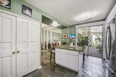 9340 Briar Forest, Houston, TX 77063 - Photo 5