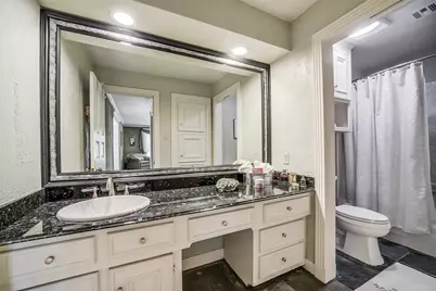9340 Briar Forest, Houston, TX 77063 - Photo 27
