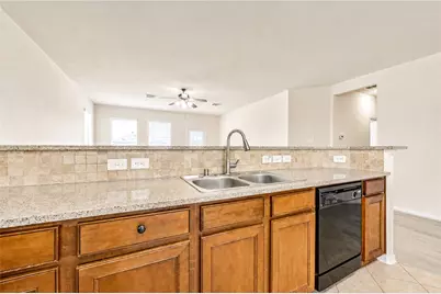 7419 Sabinal Creek Drive, Richmond, TX 77407 - Photo 19