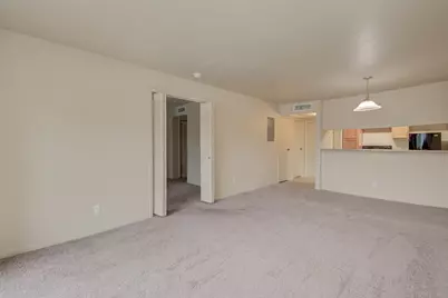 3045 Walnut Bend Lane #25, Houston, TX 77042 - Photo 5