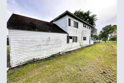207 S 5th Street, Highlands, TX 77562 - Photo 7