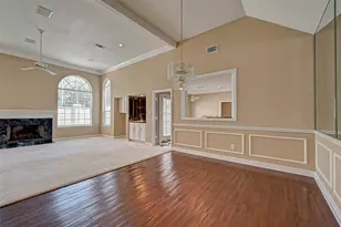 14303 Reissen Ln, Houston, TX 77069 - Photo 11
