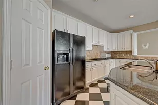 14303 Reissen Ln, Houston, TX 77069 - Photo 17