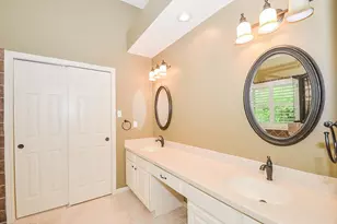 46 Grants Lake Cir, Sugar Land, TX 77479 - Photo 21