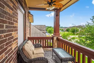 9915 Blissfull Valley Ln, Tomball, TX 77375 - Photo 19