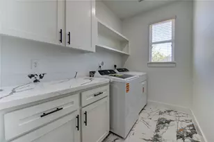 15940 Kitty Hawk Dr, Waller, TX 77484 - Photo 31