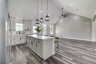 15940 Kitty Hawk Dr, Waller, TX 77484 - Photo 7