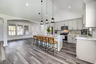 15940 Kitty Hawk Dr, Waller, TX 77484 - Photo 3