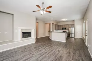 8911 Cypress Square Dr, Spring, TX 77379 - Photo 5