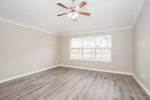 8911 Cypress Square Dr, Spring, TX 77379 - Photo 9