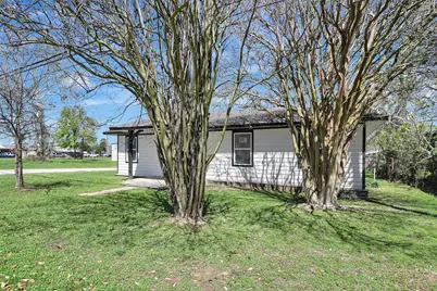 122 Commerce Street, Magnolia, TX 77355 - Photo 3