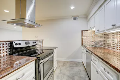 3131 Cummins Street #63, Houston, TX 77027 - Photo 7