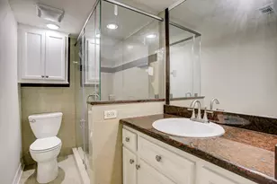 3131 Cummins St, Houston, TX 77027 - Photo 9