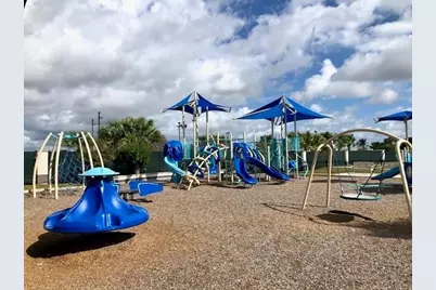 2911 Golden Isle Drive, Texas City, TX 77568 - Photo 49