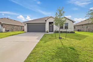 127 Walnut Hl Ct, Anahuac, TX 77514 - Photo 1