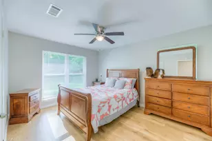 814 N Willis Ave, Livingston, TX 77351 - Photo 9