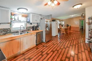 149 E Austin Ave, Onalaska, TX 77360 - Photo 7