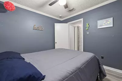 300 Windward Drive, League City, TX 77573 - Photo 15